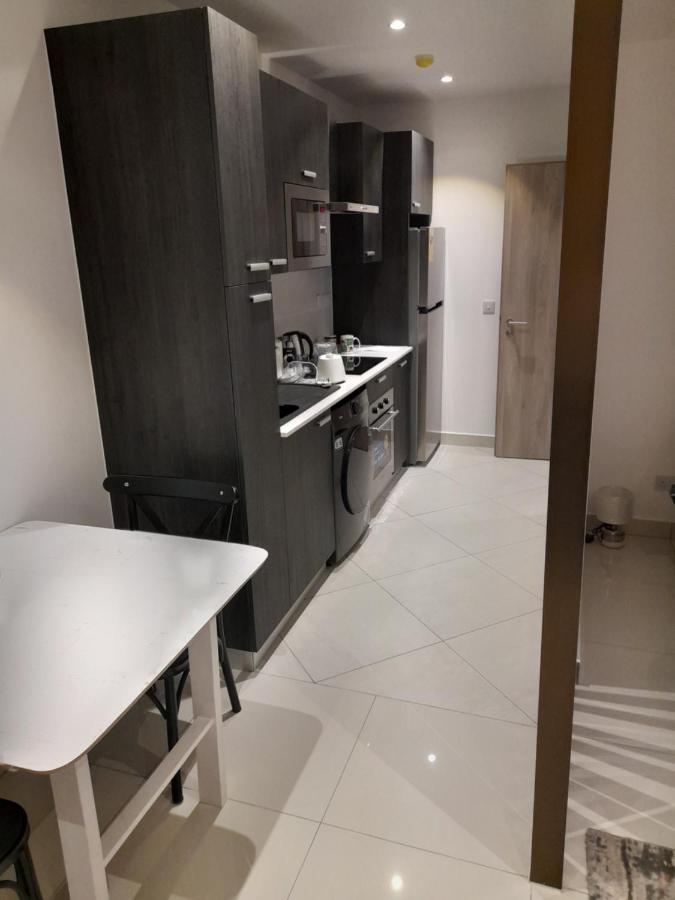 The Lennox D-Plus Apartments Accra Ngoại thất bức ảnh