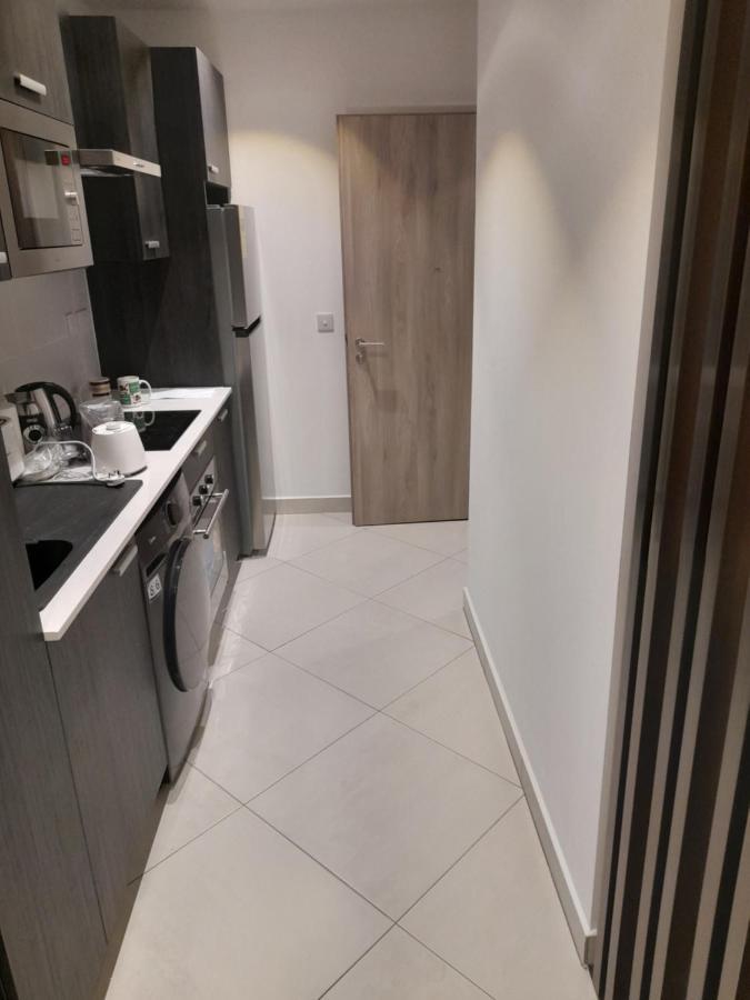 The Lennox D-Plus Apartments Accra Ngoại thất bức ảnh