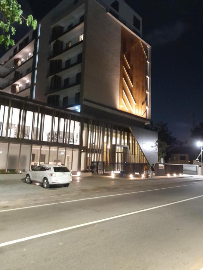 The Lennox D-Plus Apartments Accra Ngoại thất bức ảnh