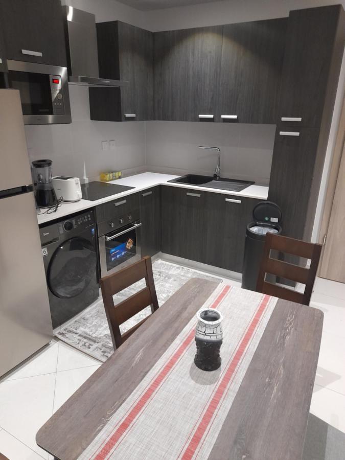 The Lennox D-Plus Apartments Accra Ngoại thất bức ảnh